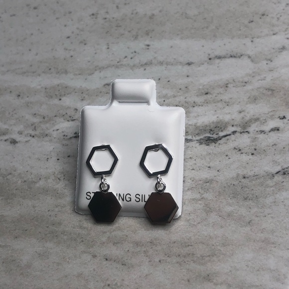925 Sterling Silver Geometric Hexagon Earrings - Picture 3 of 8